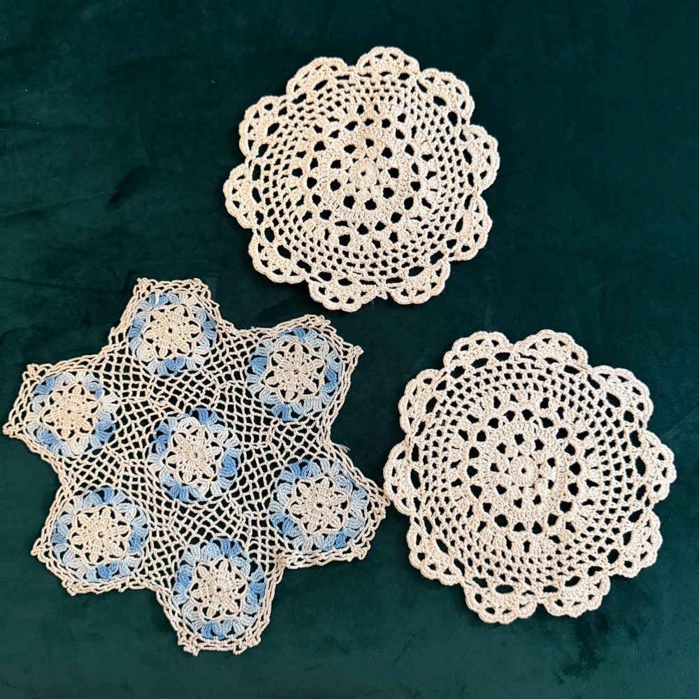 Vintage Handmade Crochet Doily Set Cream Blue Star Round Lace Table Decor 3pc
